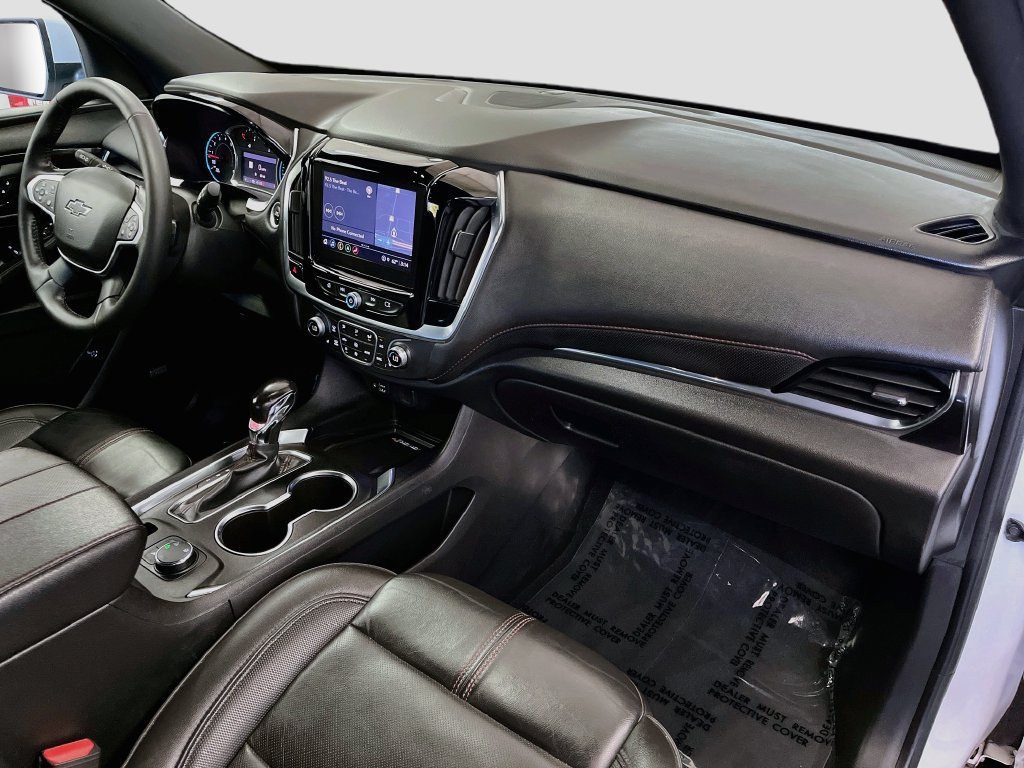 Used 2022 Chevrolet Traverse RS AWD/4WD image 32