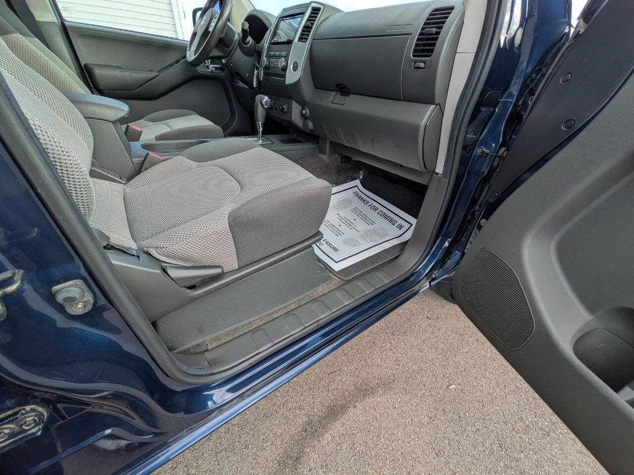 Used 2011 Suzuki Equator Sport AWD/4WD image 22