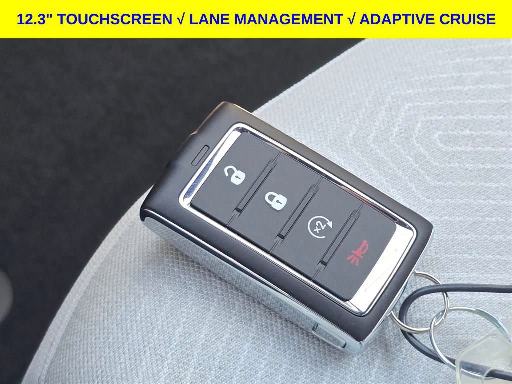 New 2026 Jeep Cherokee Laredo image 12