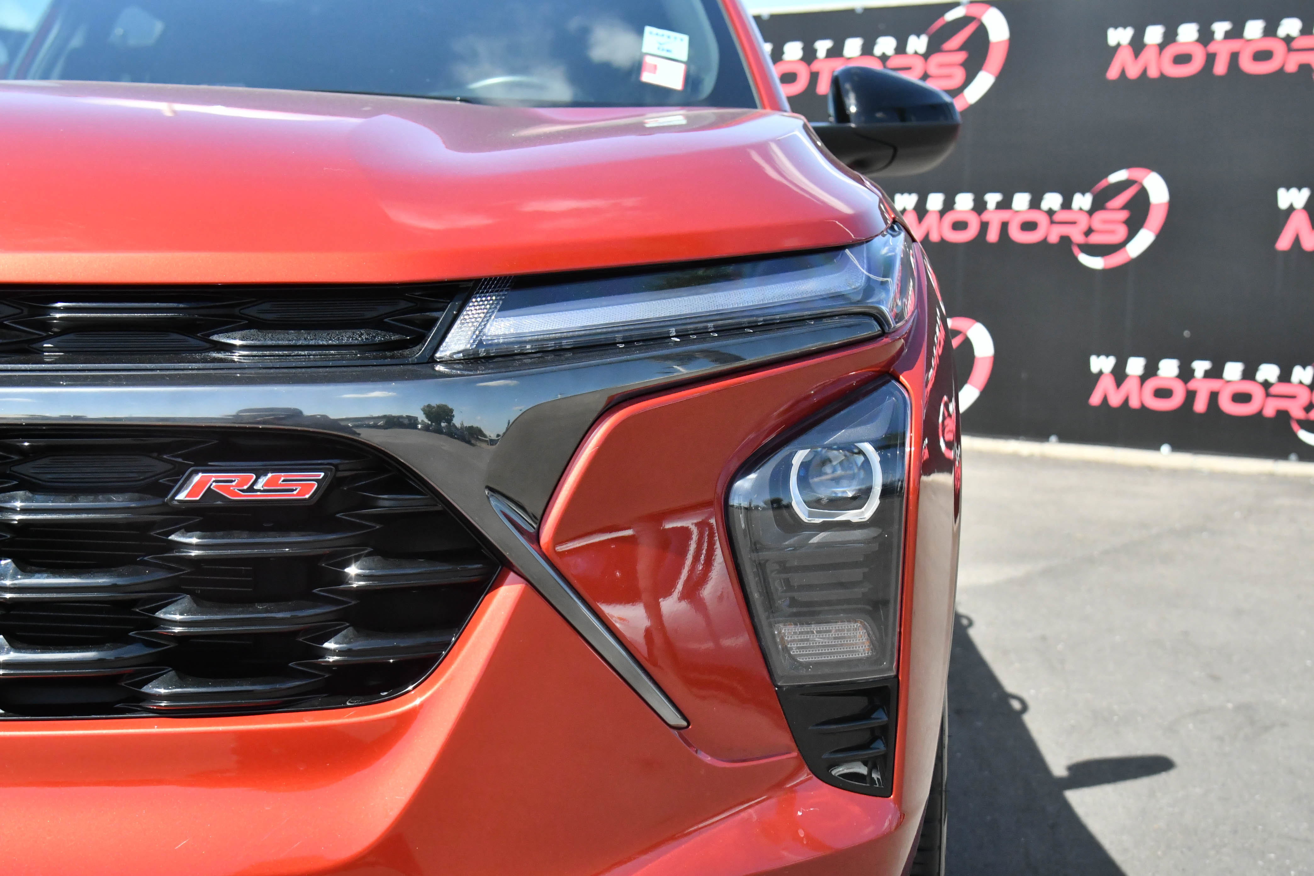 Used 2024 Chevrolet Trax RS w/ Driver Confidence Package FWD image 11