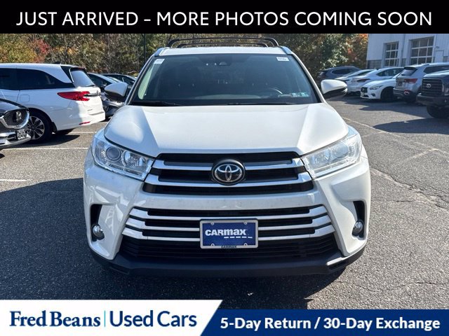 Used 2019 Toyota Highlander XLE AWD/4WD image 2
