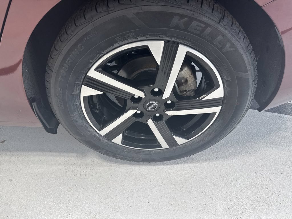 Used 2024 Nissan Sentra SV FWD image 10