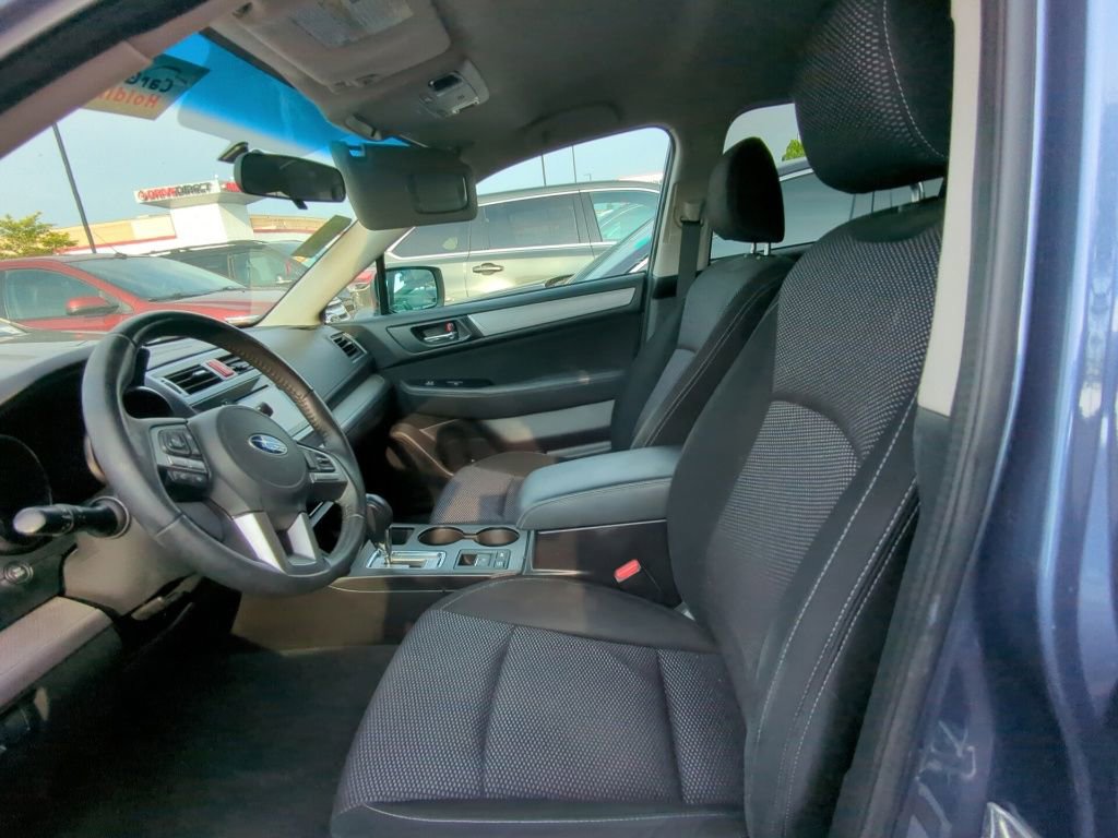 Used 2017 Subaru Outback 2.5i Premium AWD/4WD image 6