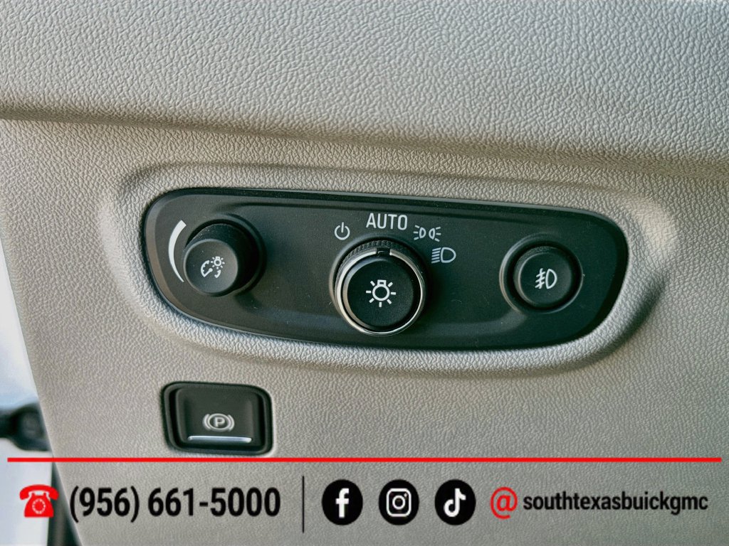 Used 2023 GMC Terrain SLT w/ Infotainment Package II FWD image 20