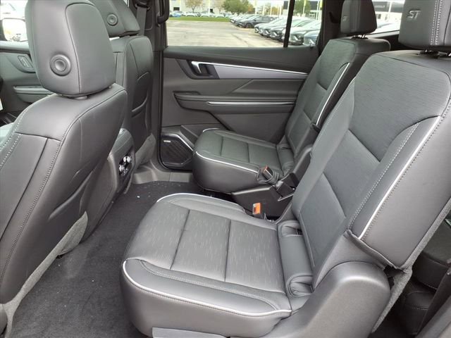 New 2026 Buick Enclave Sport Touring w/ Power Package image 7