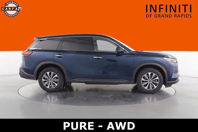 Used 2023 INFINITI QX60 Pure image 2