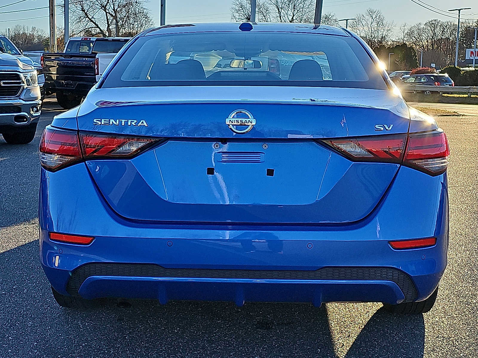 Used 2023 Nissan Sentra SV image 5