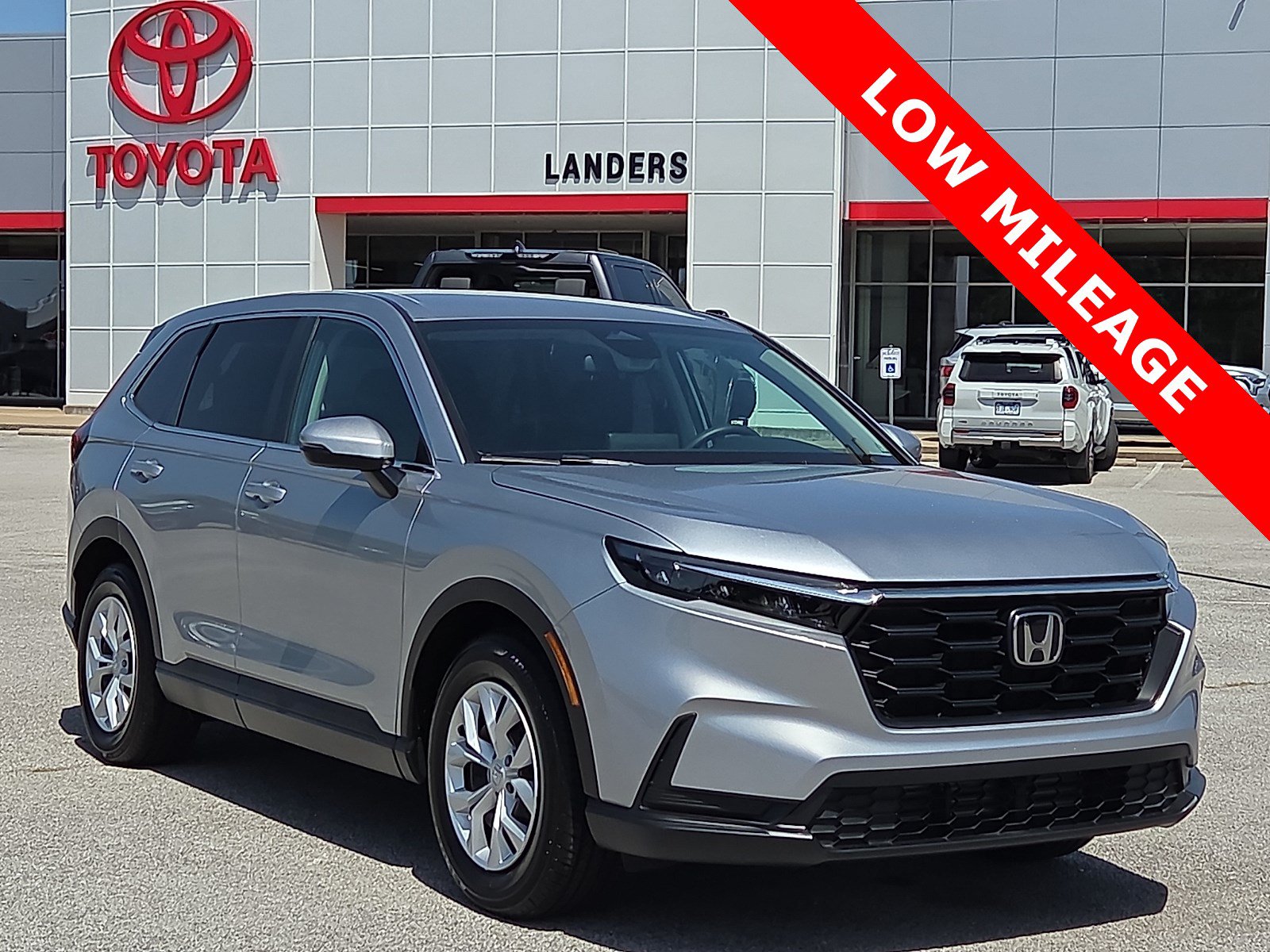 Used 2025 Honda CR-V LX video 1