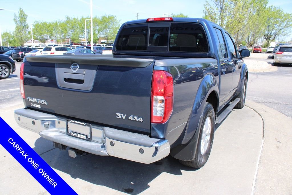 Used 2015 Nissan Frontier SV w/ SV Value Truck Package AWD/4WD image 7