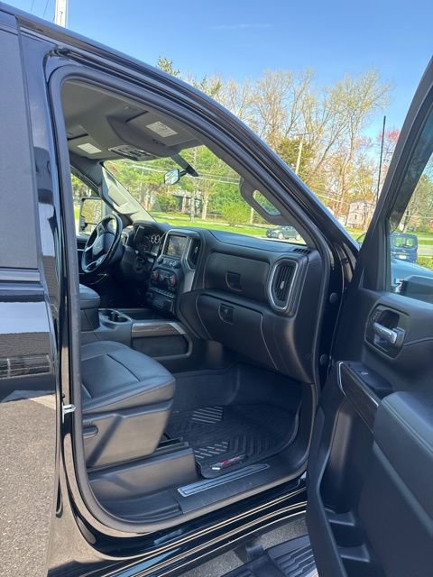 Used 2022 Chevrolet Silverado 2500 LT w/ Convenience Package image 18