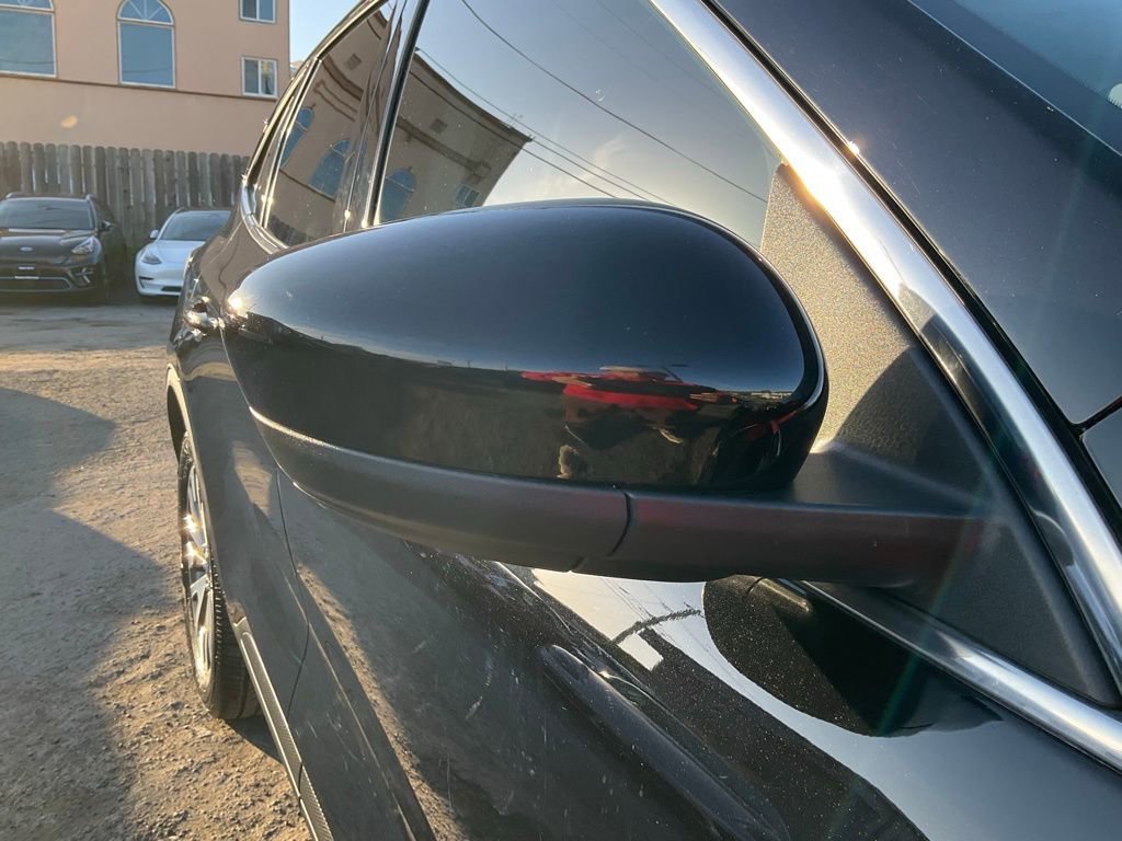 Used 2021 Ford Escape Titanium image 81