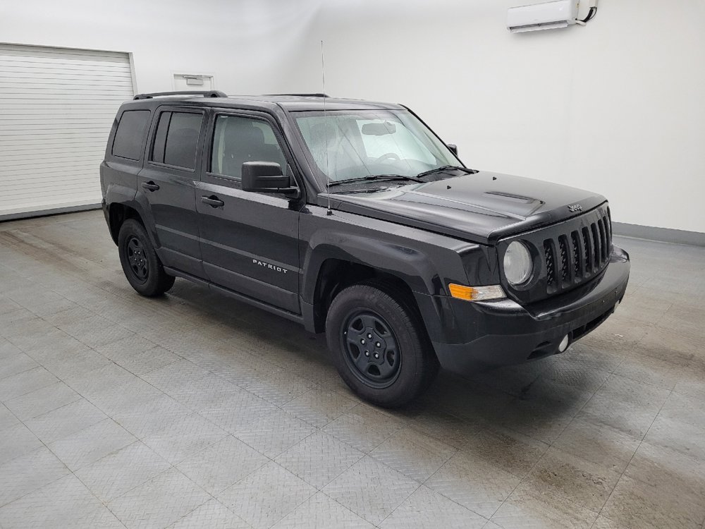 Used 2016 Jeep Patriot Sport image 11