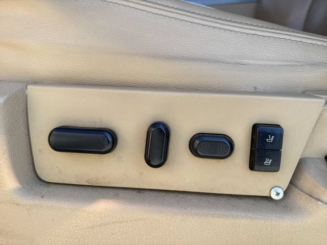 Used 2012 Ford F150 Lariat w/ Lariat Plus Pkg RWD image 12