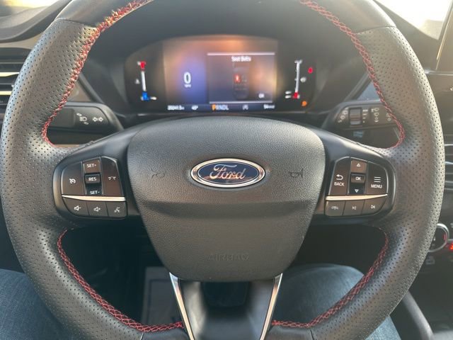 Used 2023 Ford Escape ST-Line image 20
