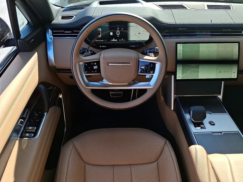 New 2026 Land Rover Range Rover Long Wheelbase SE image 7