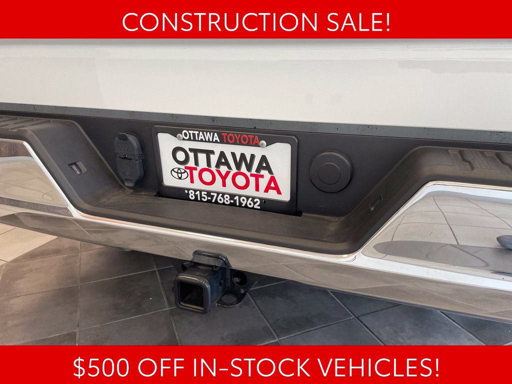 Used 2023 Chevrolet Silverado 1500 LT AWD/4WD image 15