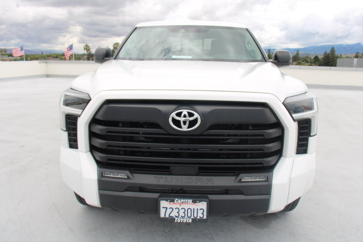 Used 2023 Toyota Tundra SR5 w/ SR5 Premium Package AWD/4WD image 8