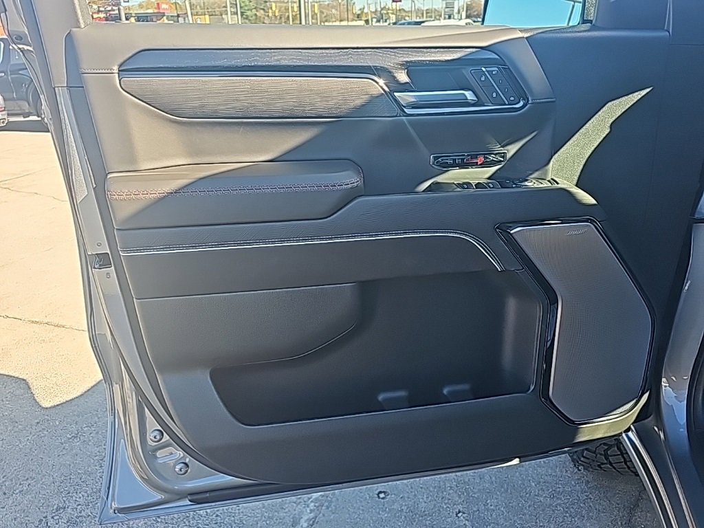 New 2026 GMC Sierra 1500 AT4X image 10