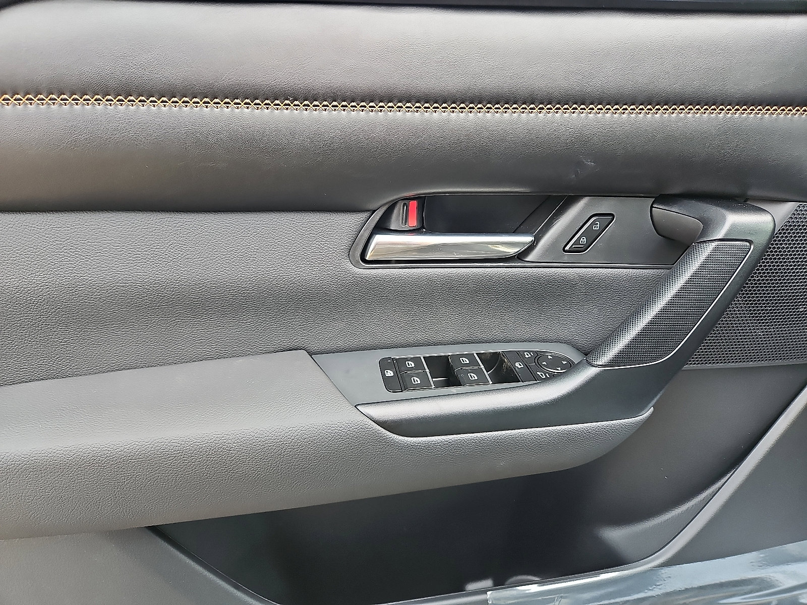 New 2026 MAZDA CX-50 2.5 Hybrid w/ Weather Package image 9