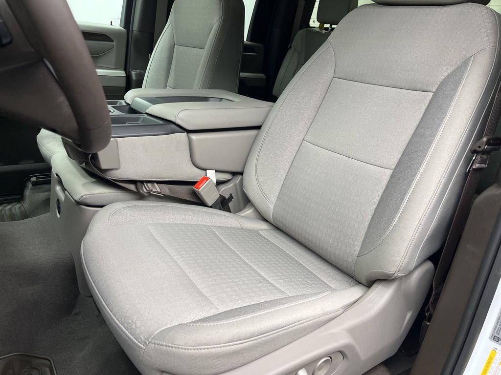 New 2026 GMC Sierra 2500 SLE AWD/4WD image 8