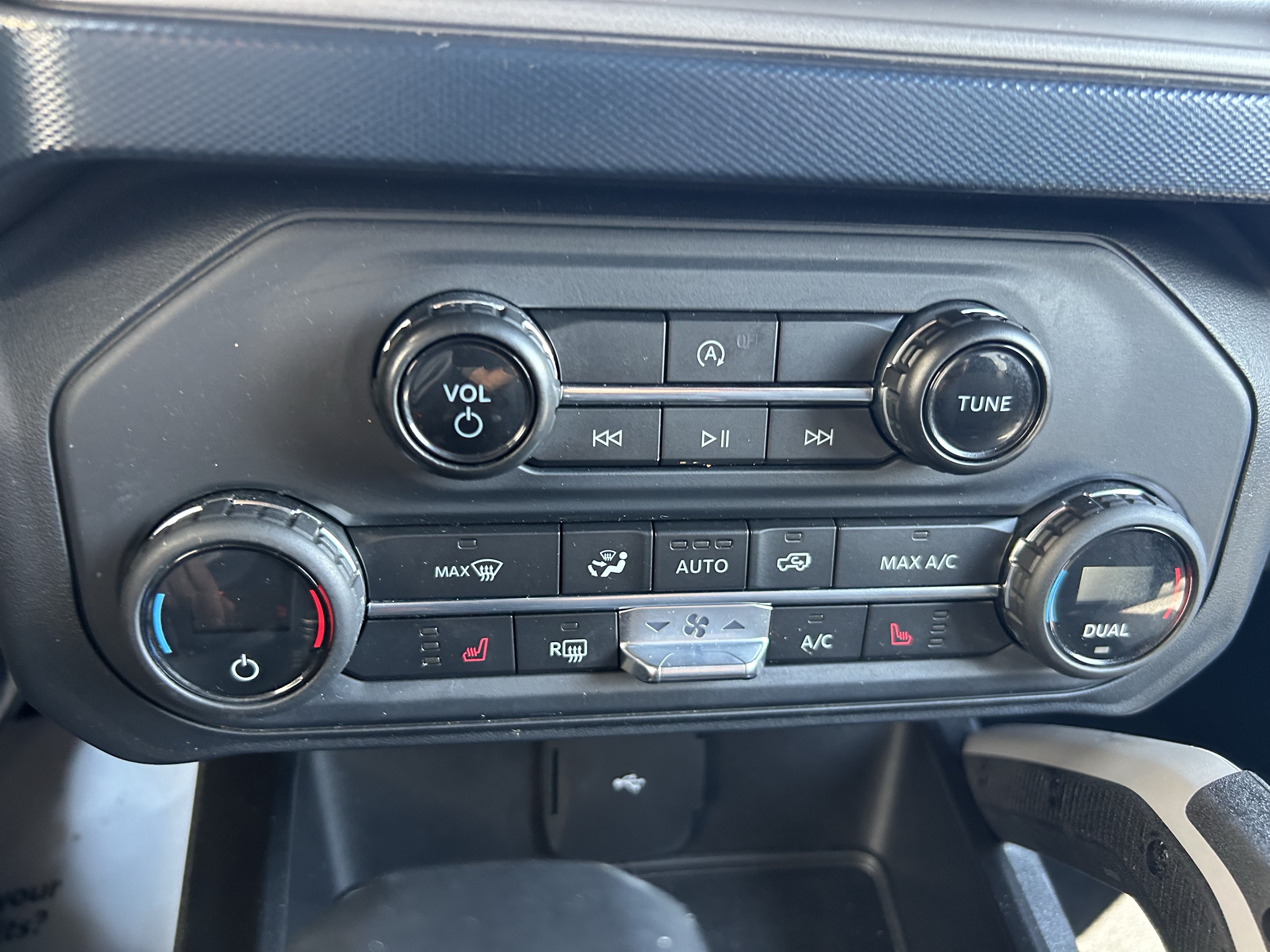 Used 2021 Ford Bronco Outer Banks AWD/4WD image 29