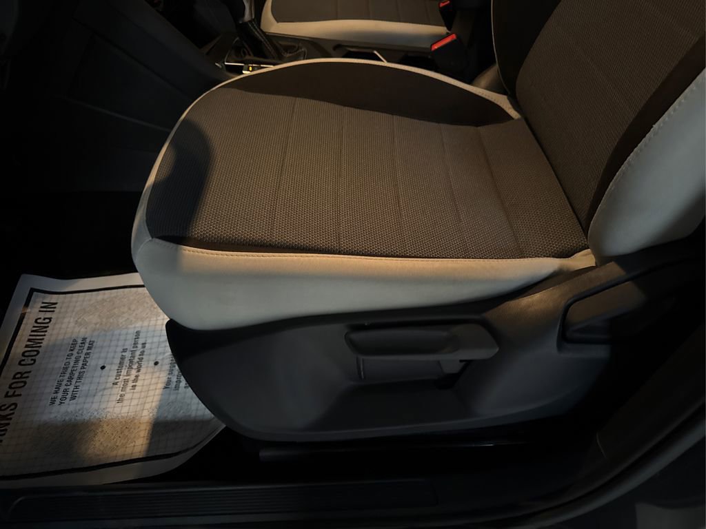 Used 2025 Volkswagen Taos S image 22