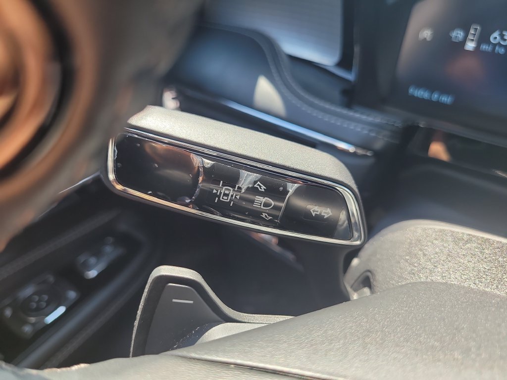 Used 2024 Lincoln Corsair FWD image 29