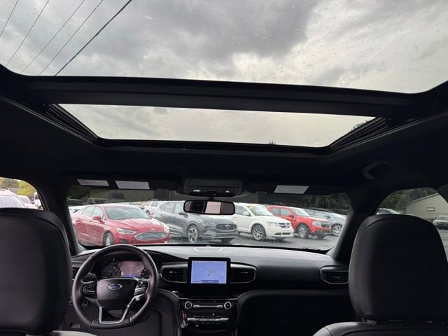 Used 2023 Ford Explorer ST-Line w/ Class IV Trailer Tow Package AWD/4WD image 39