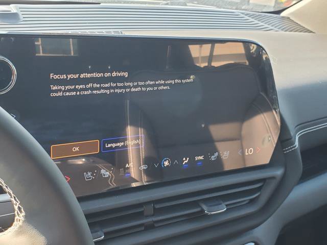New 2025 Chevrolet Silverado EV LT AWD/4WD image 17