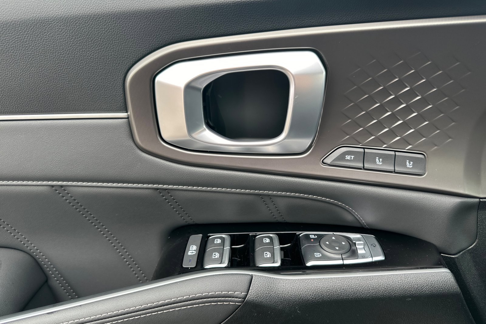 New 2026 Kia Sorento SX Prestige image 12