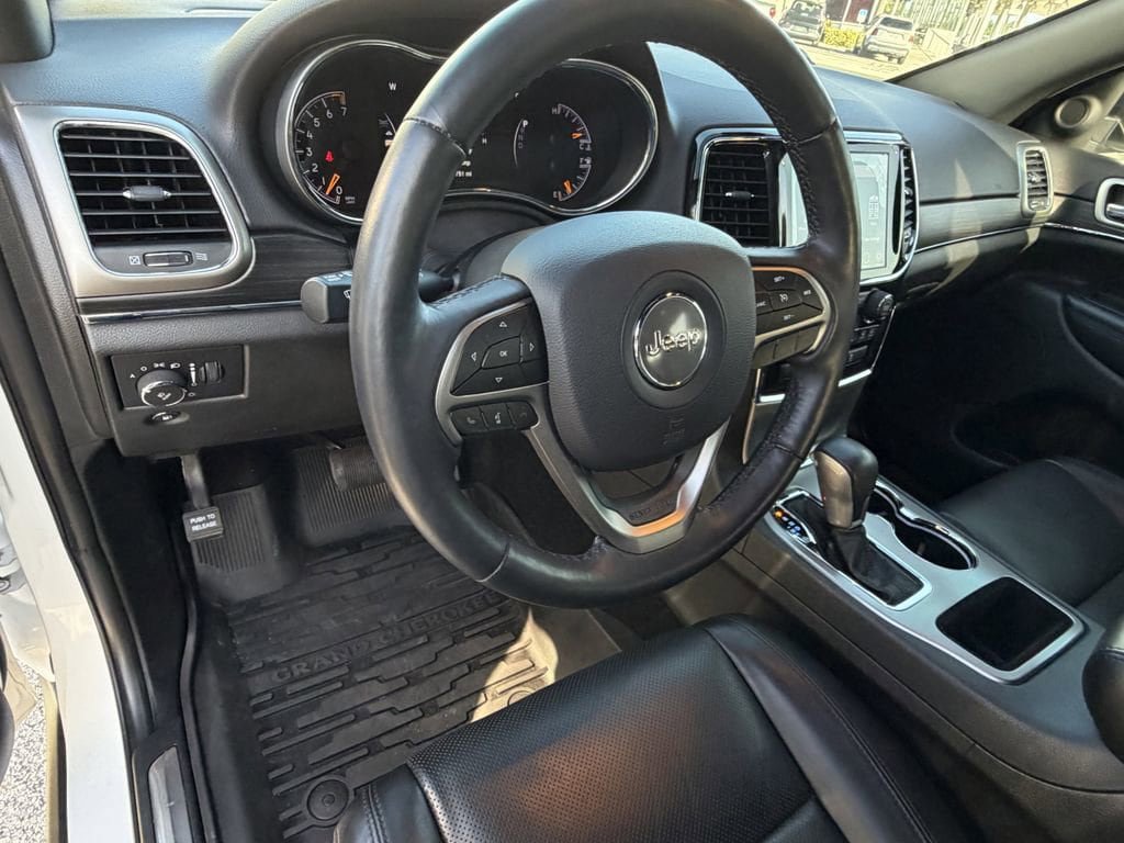 Used 2021 Jeep Grand Cherokee Limited w/ Luxury Group II RWD image 18