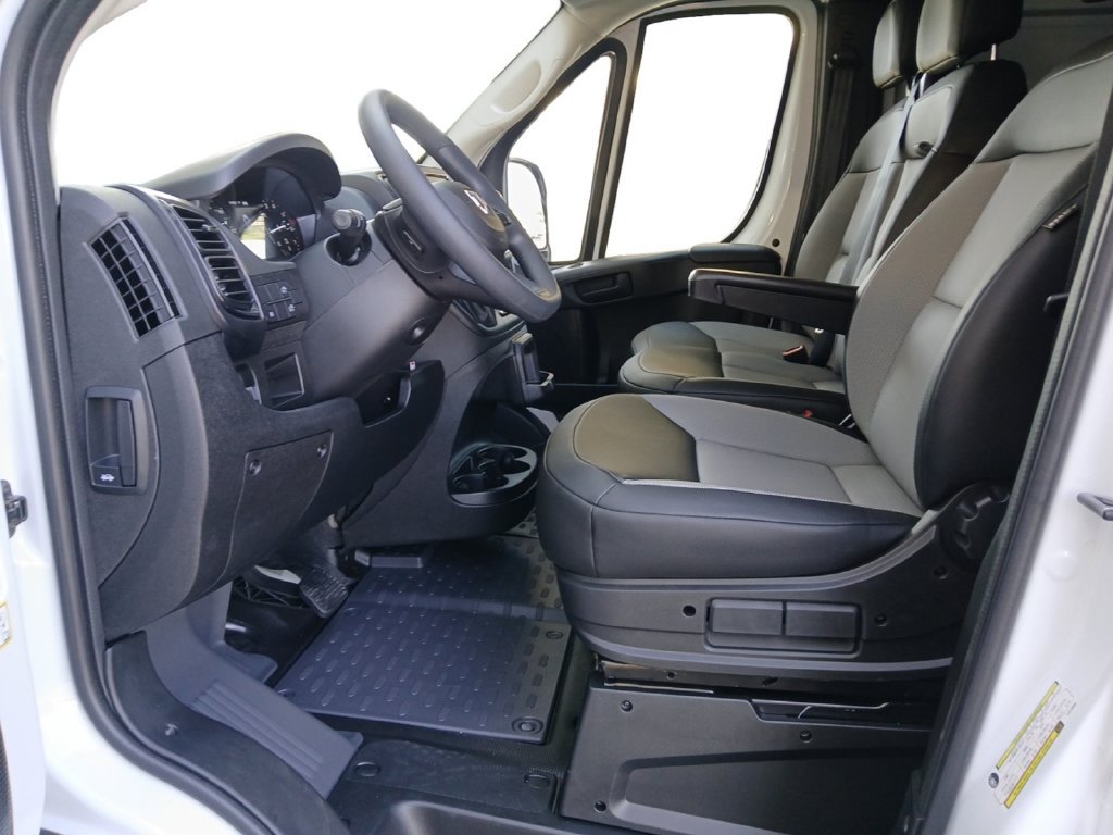 New 2026 RAM ProMaster 2500 w/ Convenience Group FWD image 19