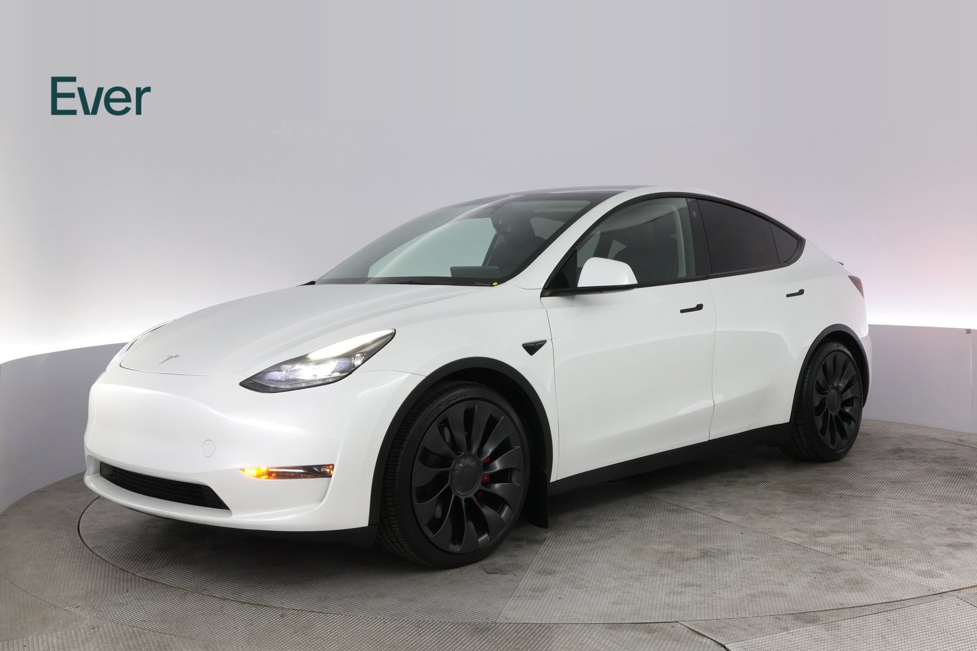 Used 2023 Tesla Model Y Performance AWD/4WD image 2