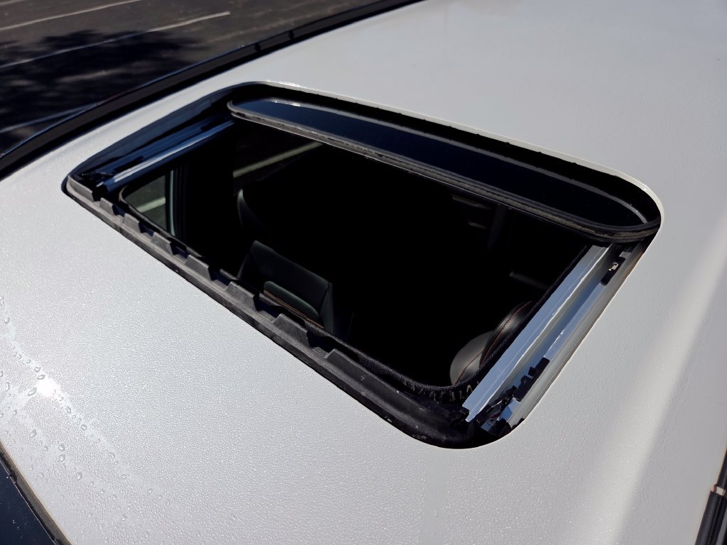 Used 2025 Honda CR-V Sport-L image 4
