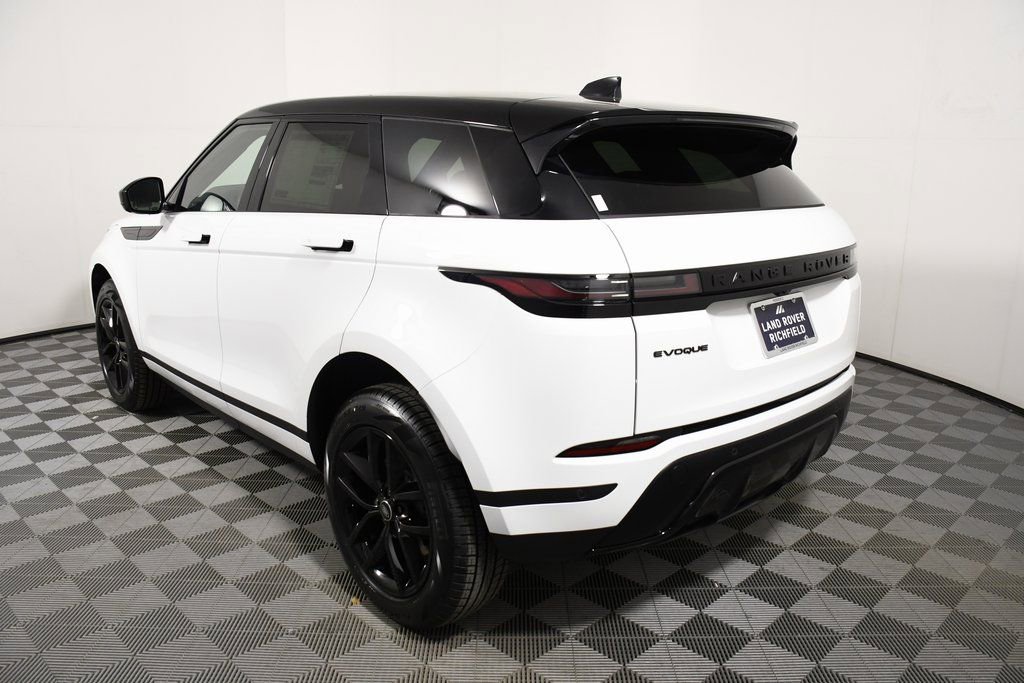 Used 2026 Land Rover Range Rover Evoque S image 4