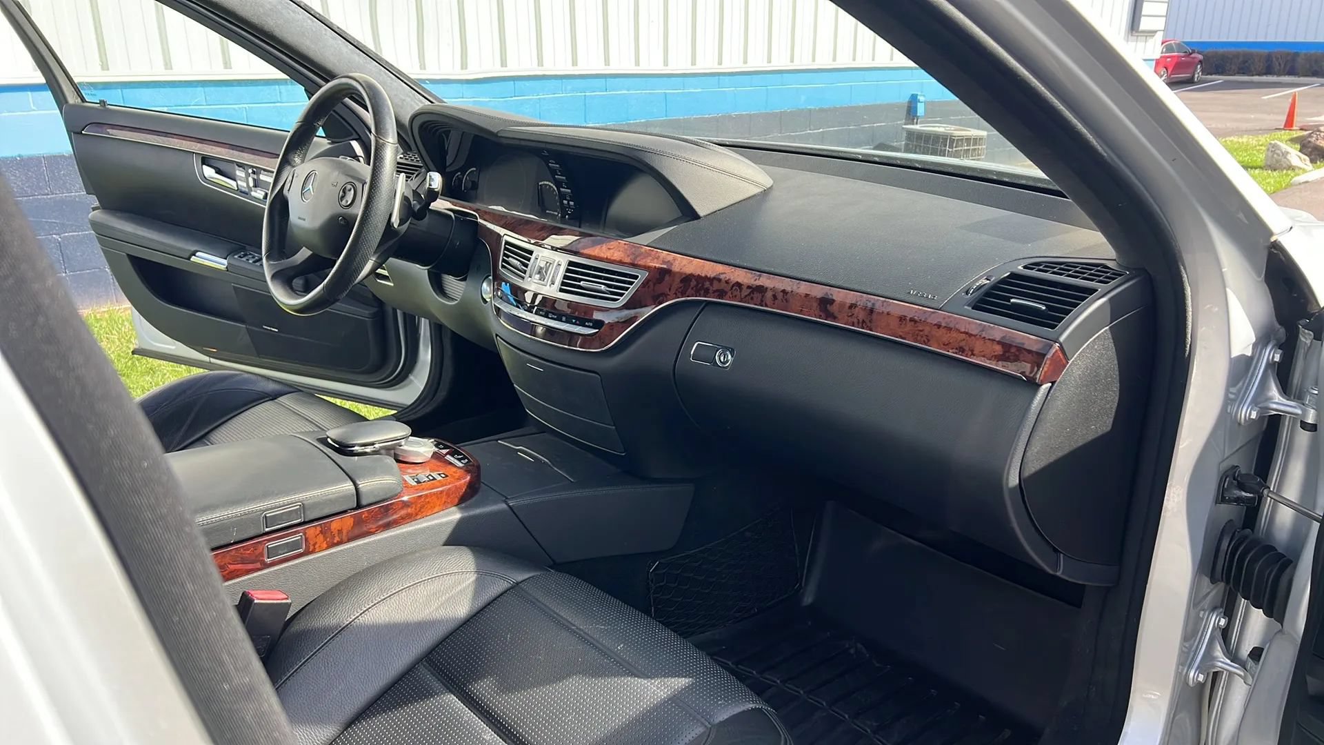 Used 2008 Mercedes-Benz S 63 AMG image 21