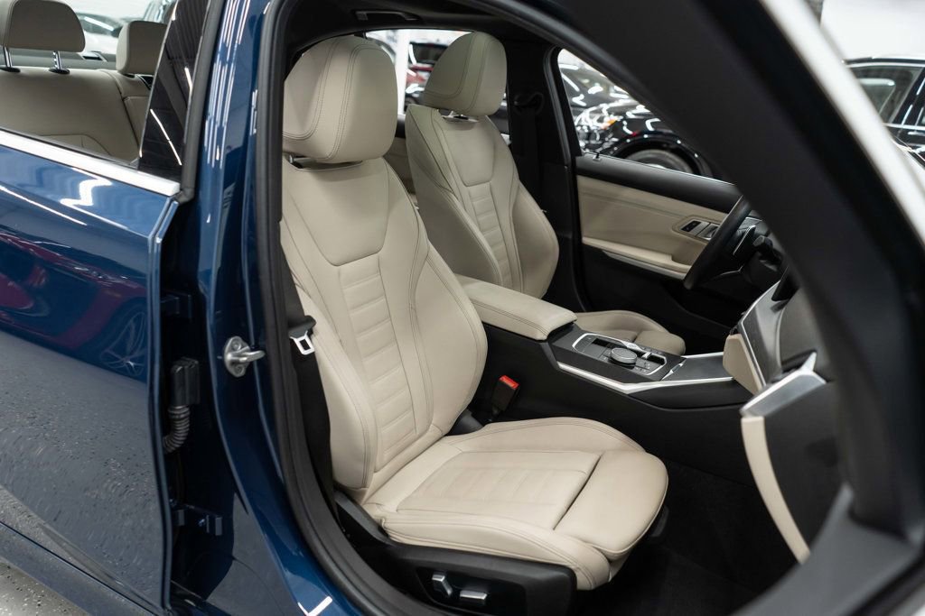Used 2023 BMW 330e xDrive w/ Premium Package image 11