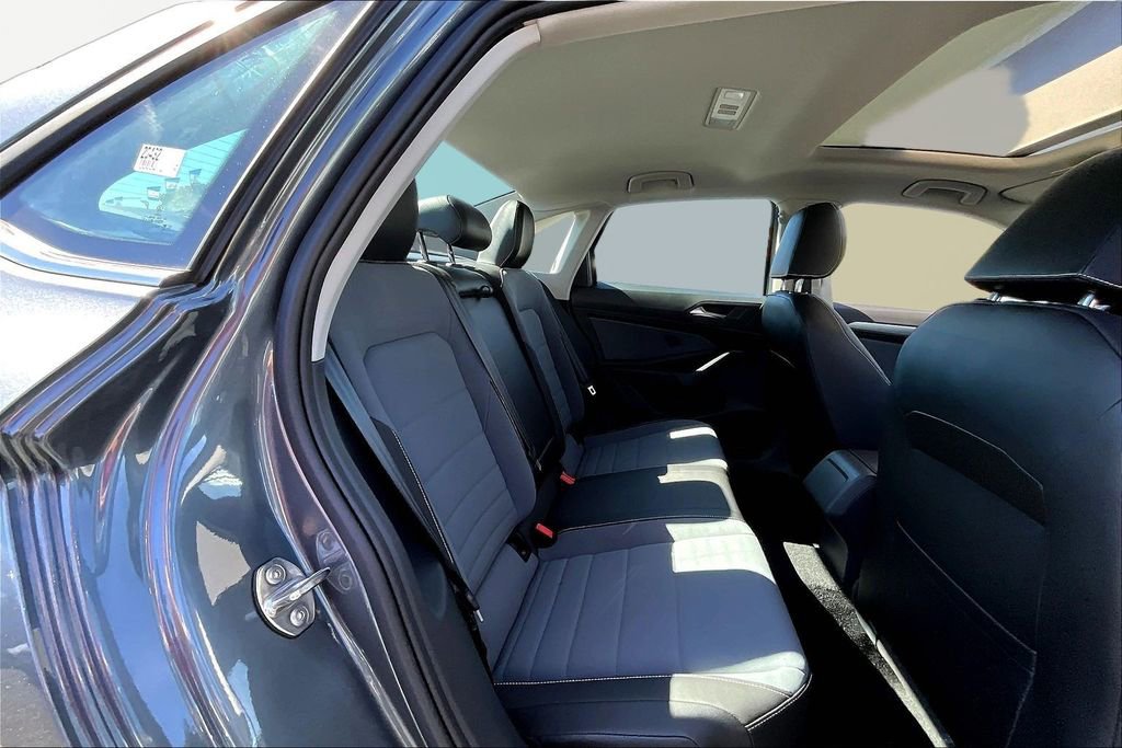 New 2026 Volkswagen Jetta SE image 22
