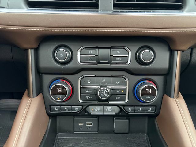 Used 2021 Chevrolet Tahoe High Country w/ Premium Package AWD/4WD image 25