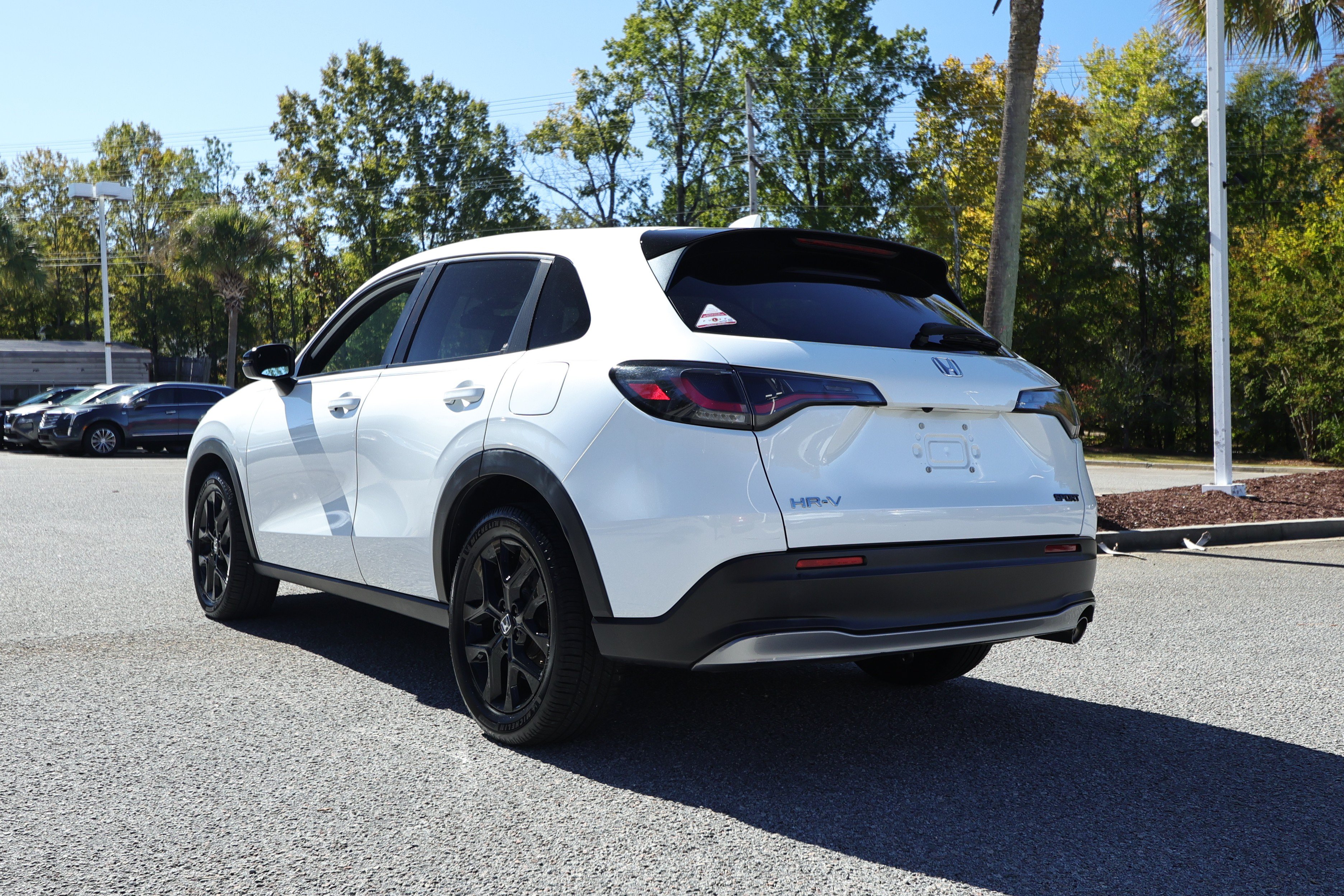 Used 2023 Honda HR-V Sport image 8