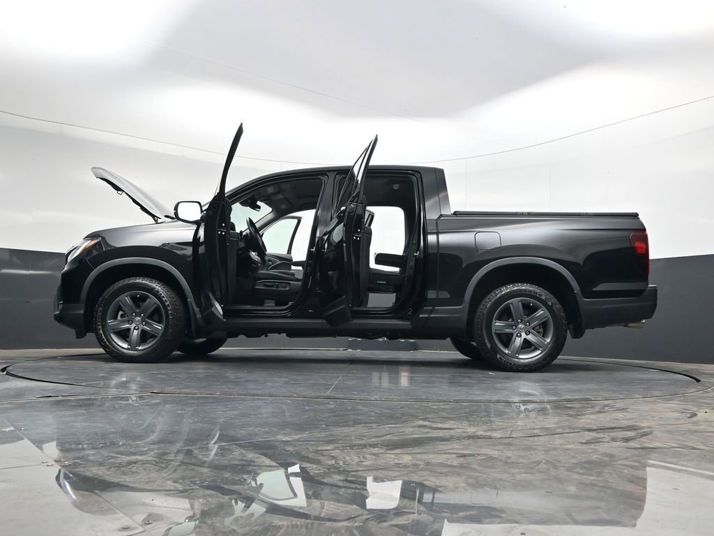 Used 2023 Honda Ridgeline RTL-E image 40