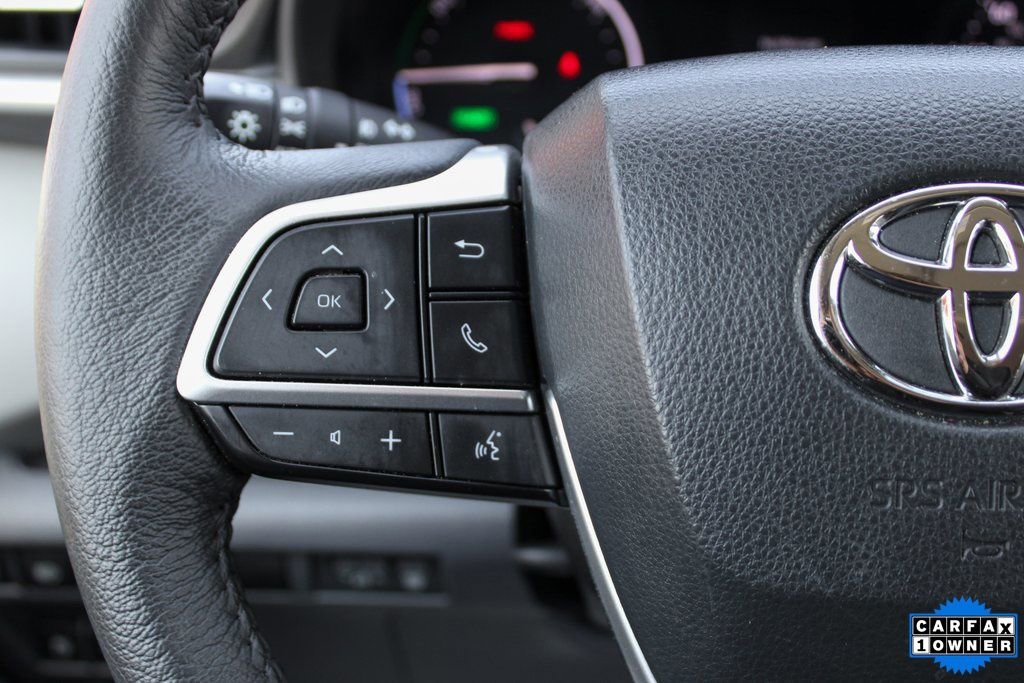 Used 2023 Toyota Sienna XLE AWD/4WD image 20