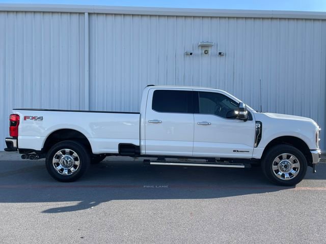 Used 2025 Ford F350 Lariat w/ Chrome Package image 15