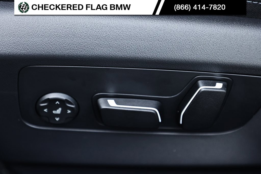 Certified 2025 BMW 530i w/ Premium Package image 24