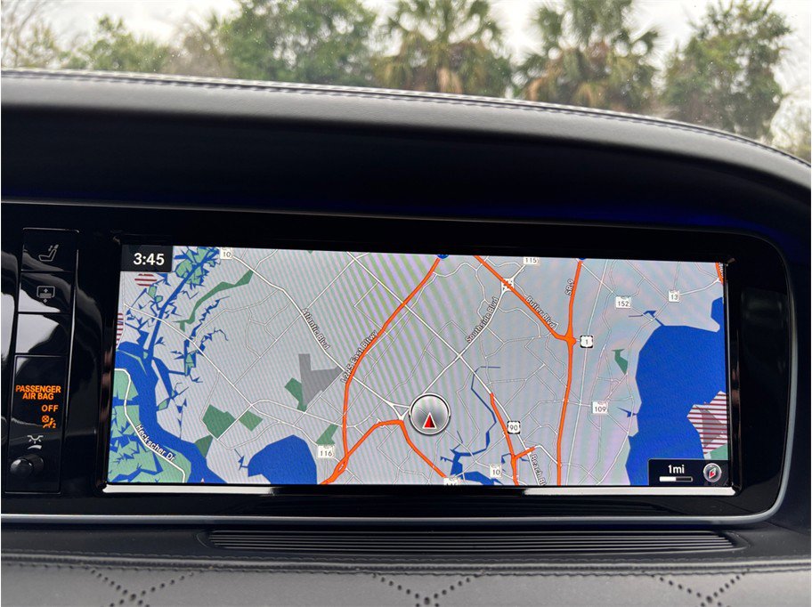 Used 2016 Mercedes-Benz S 63 AMG 4MATIC Sedan image 32