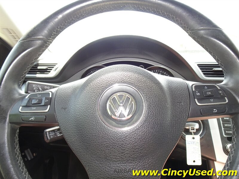 Used 2015 Volkswagen CC Sport FWD image 22