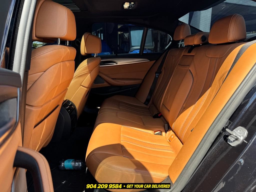 Used 2020 BMW M550i xDrive AWD/4WD image 24