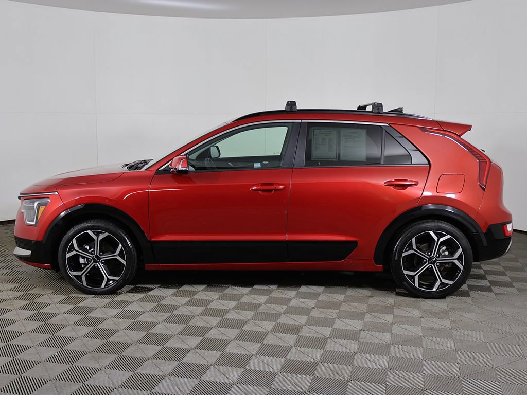 Used 2023 Kia Niro EX Touring image 18