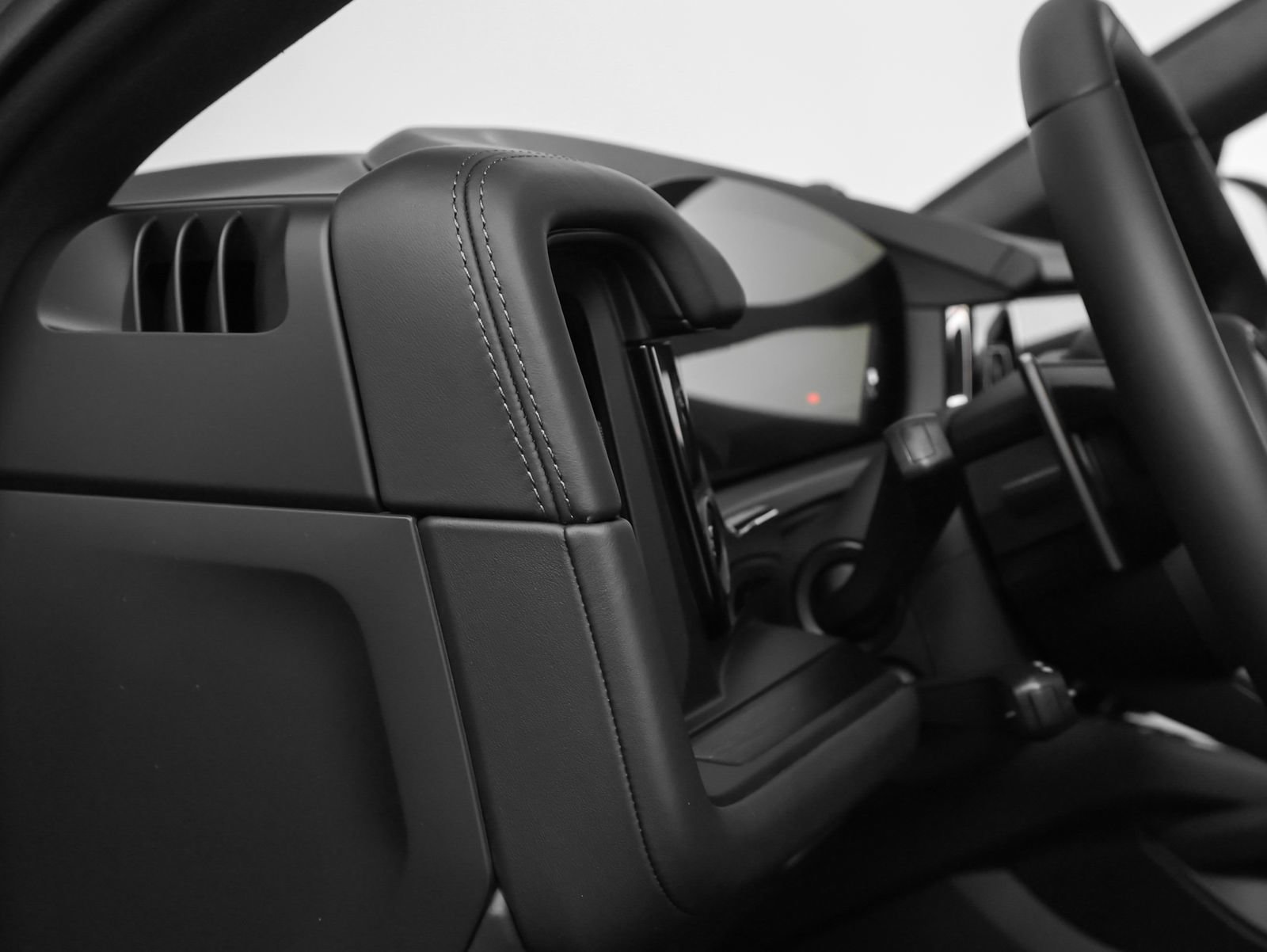 New 2026 Porsche Cayenne GTS AWD/4WD image 37