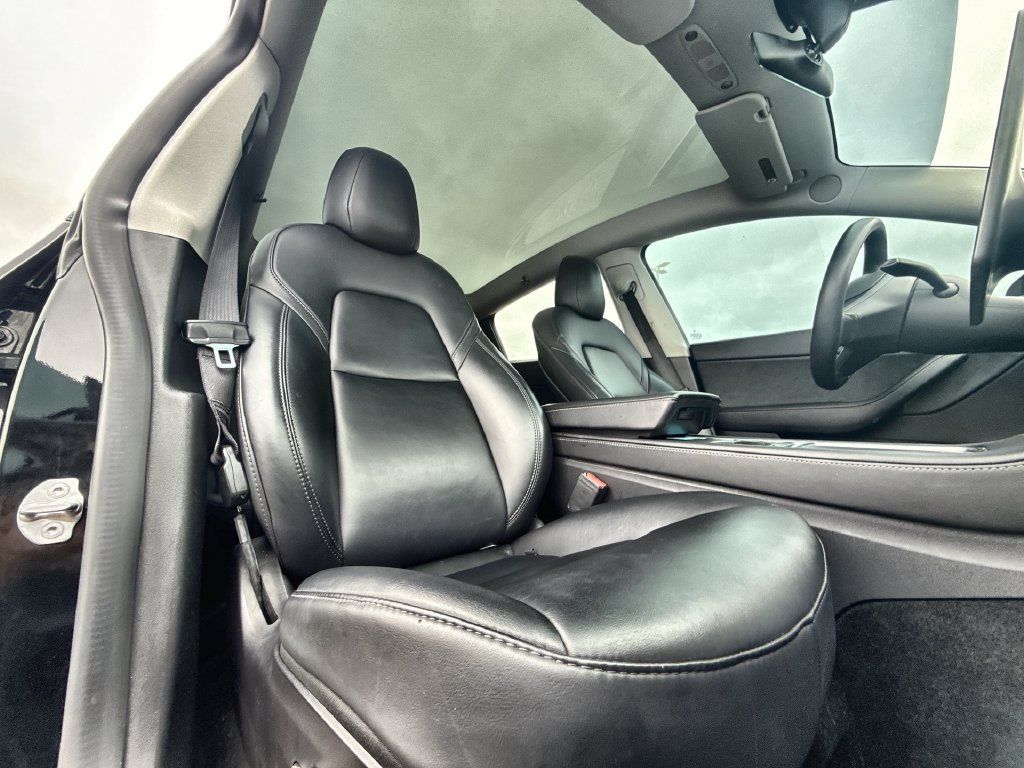 Used 2021 Tesla Model Y Performance AWD/4WD image 28